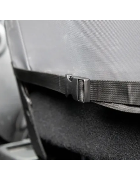 Copertura Protezione Auto Oslo. Accessori